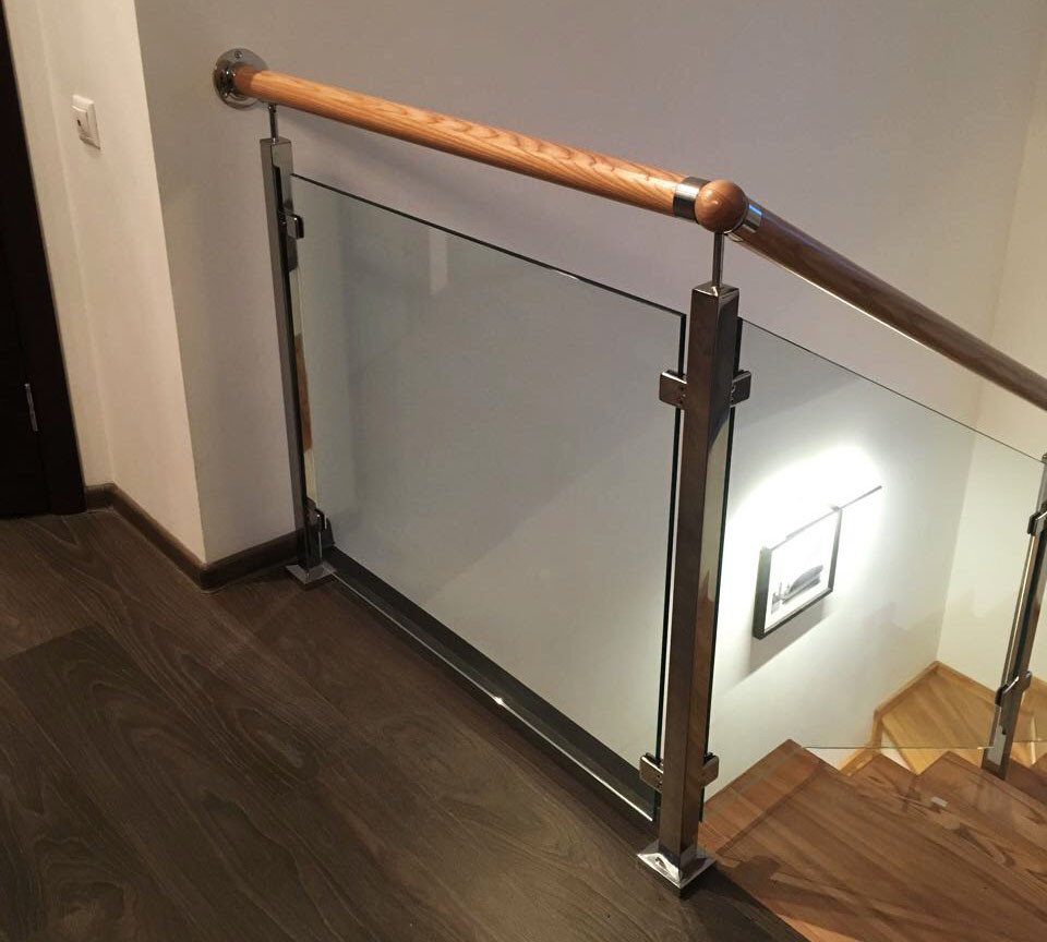 Нержавеющие лестничные перила со стеклом