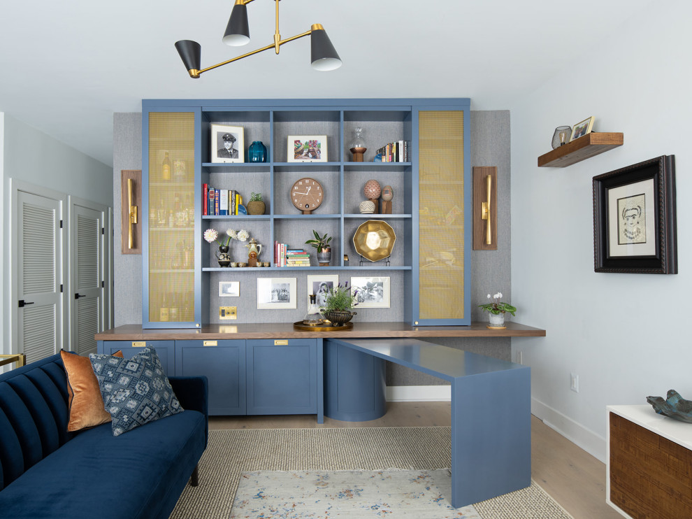 Home design - transitional home design idea in DC Metro