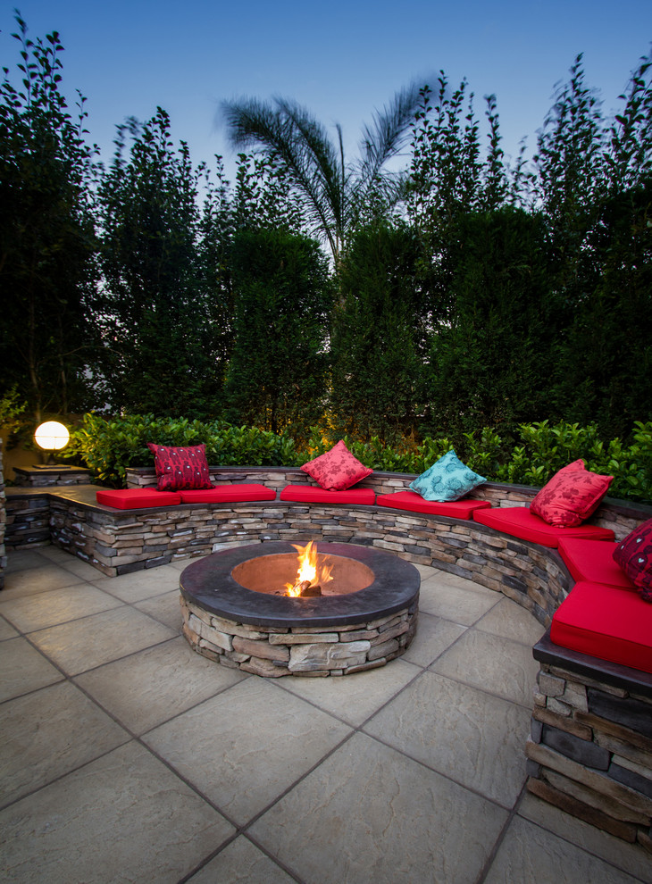 Patio - rustic backyard concrete paver full sun patio idea