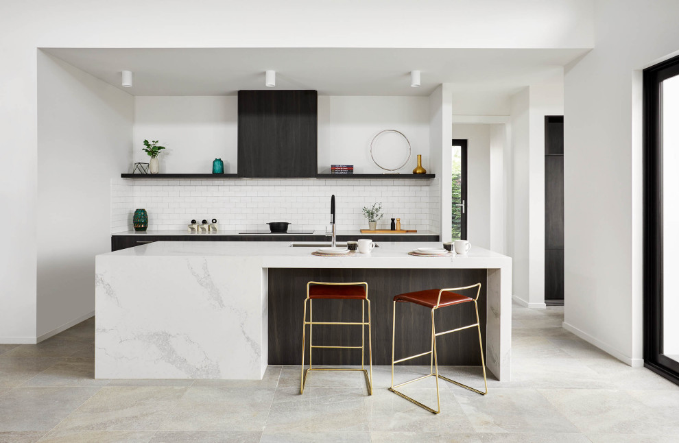 Design ideas for a contemporary kitchen in Geelong.
