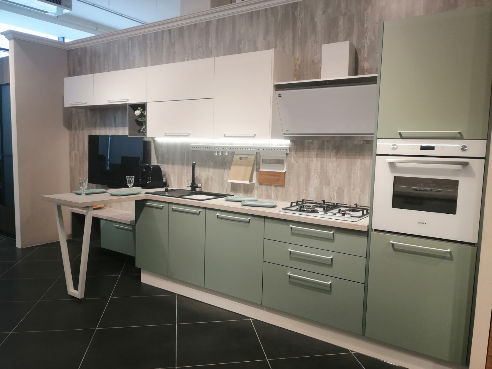 Выставка в мебельном центре М3, 4 этаж.