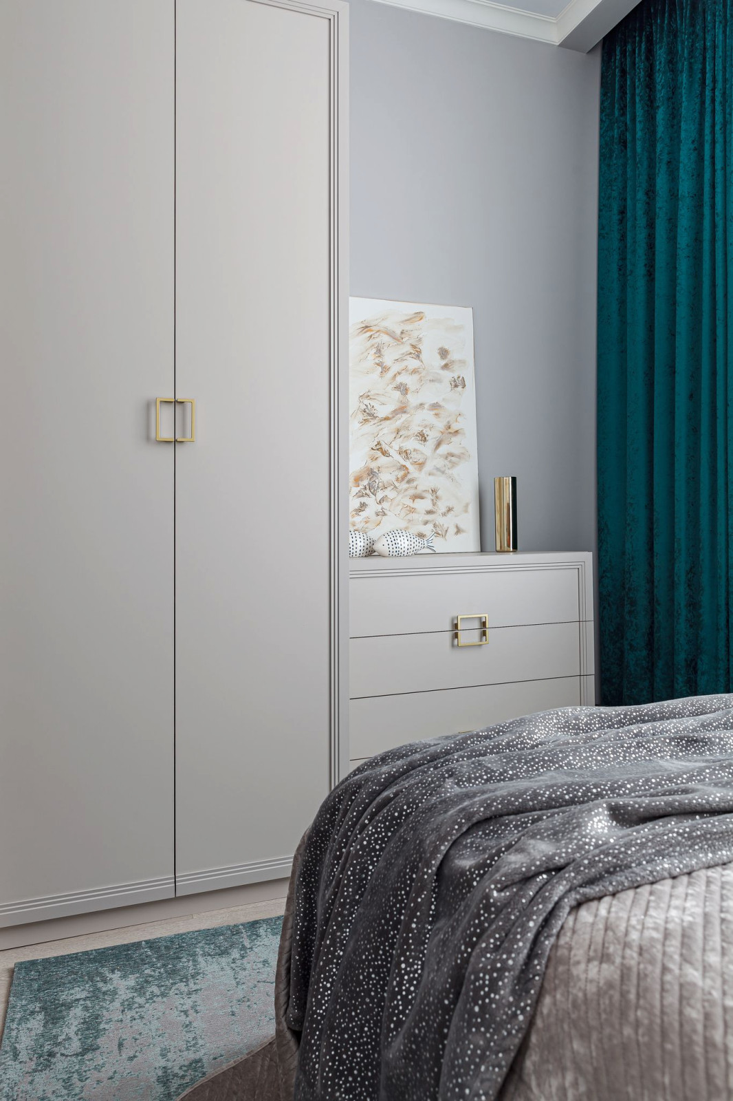 Квартира с золотом