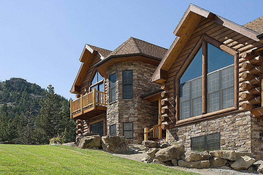 Rustic exterior home idea in Milwaukee