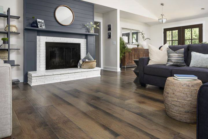 Home design - transitional home design idea