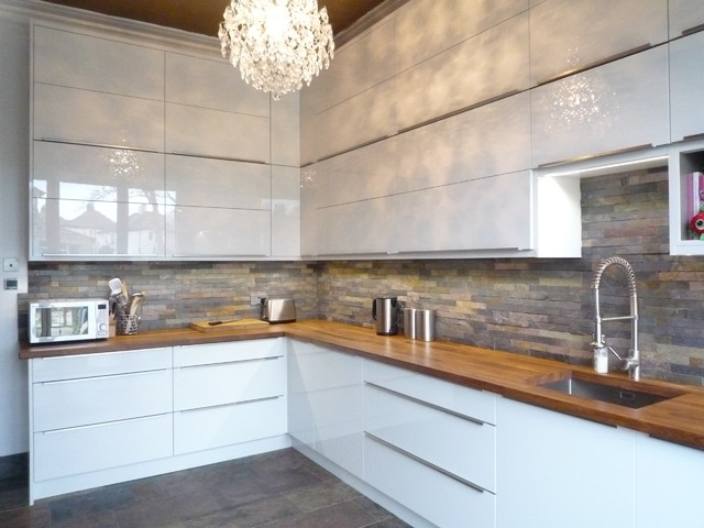 White High Gloss Kitchen moderne-koekken