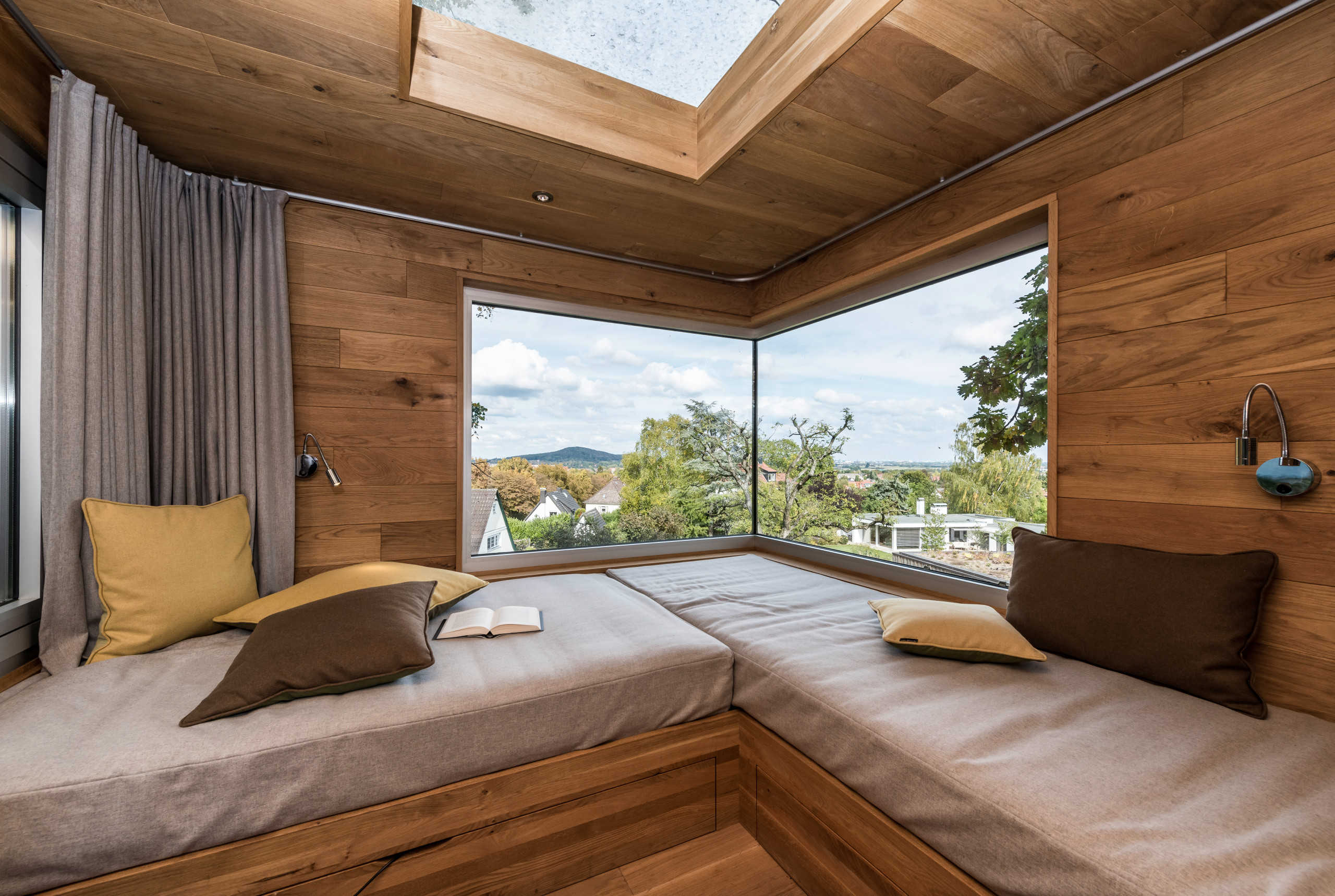 This Wood Home and Treehouse Blend Indoors and Out