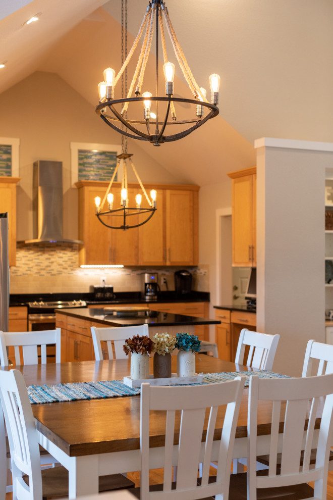 Kitchen - transitional kitchen idea