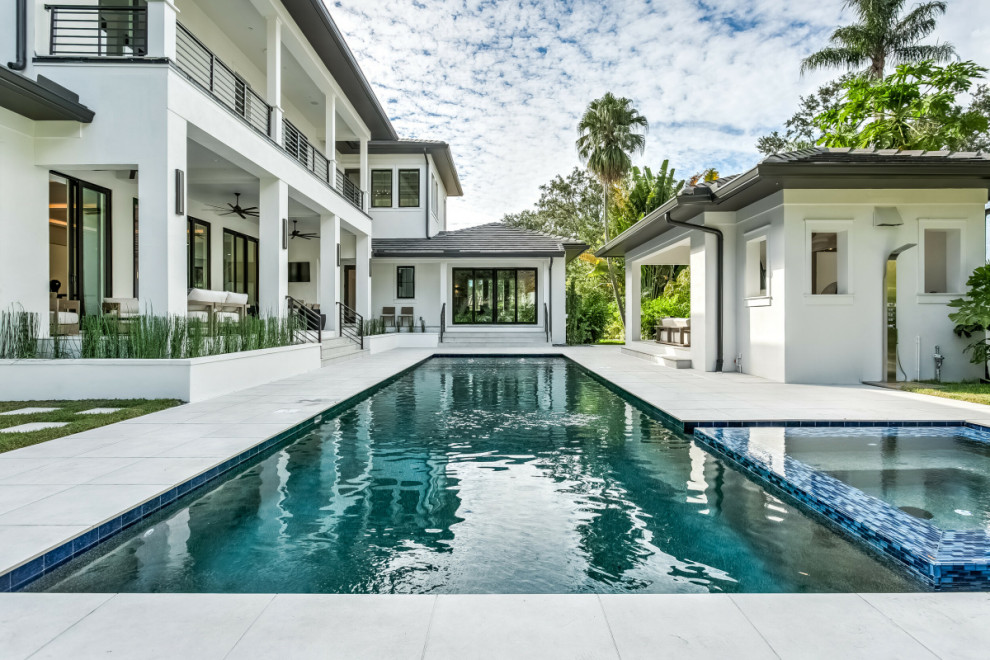 Key West-Style Modern Pool Home