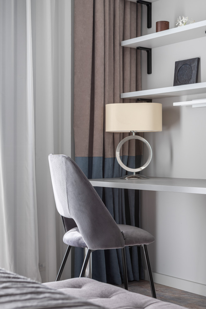 КВАРТИРА С ЯРКИМИ АКЦЕНТАМИ В СТАРОМ ФОНДЕ