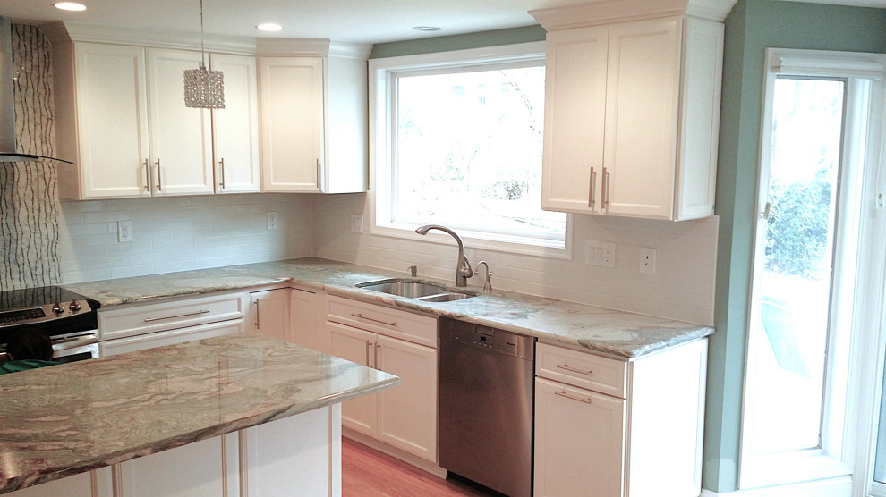 Earth-tone Countertop Kitchen
