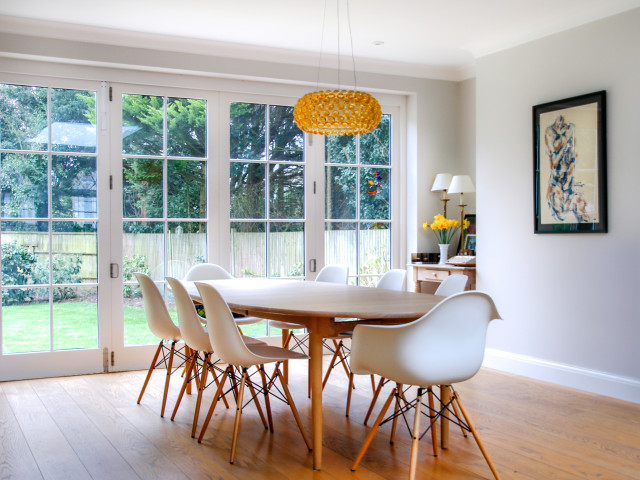 Eames Dining skandinavisk-matplats