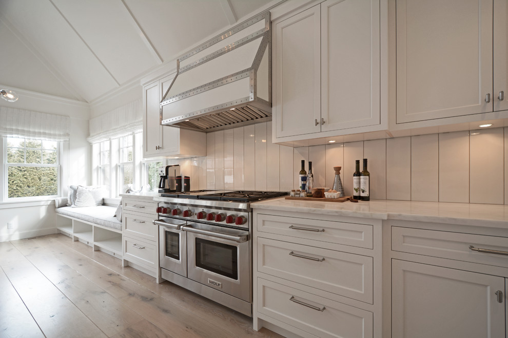 Transitional kitchen photo in New York