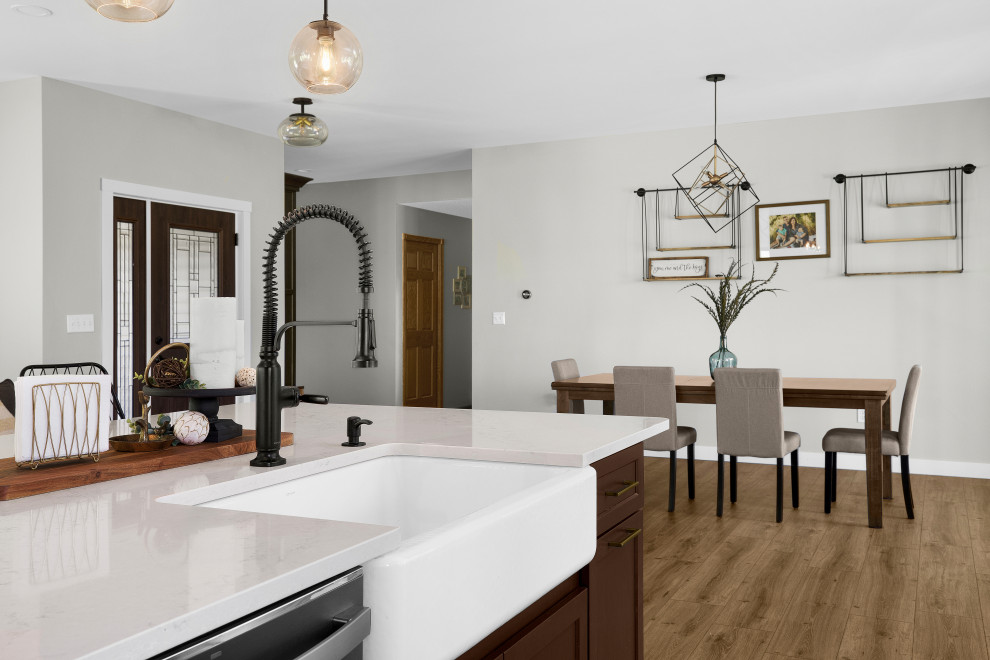 Example of a transitional kitchen design in Cedar Rapids