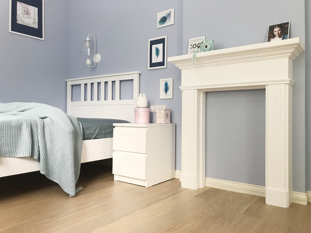 Drenched in sunshine bedroom for a teenager