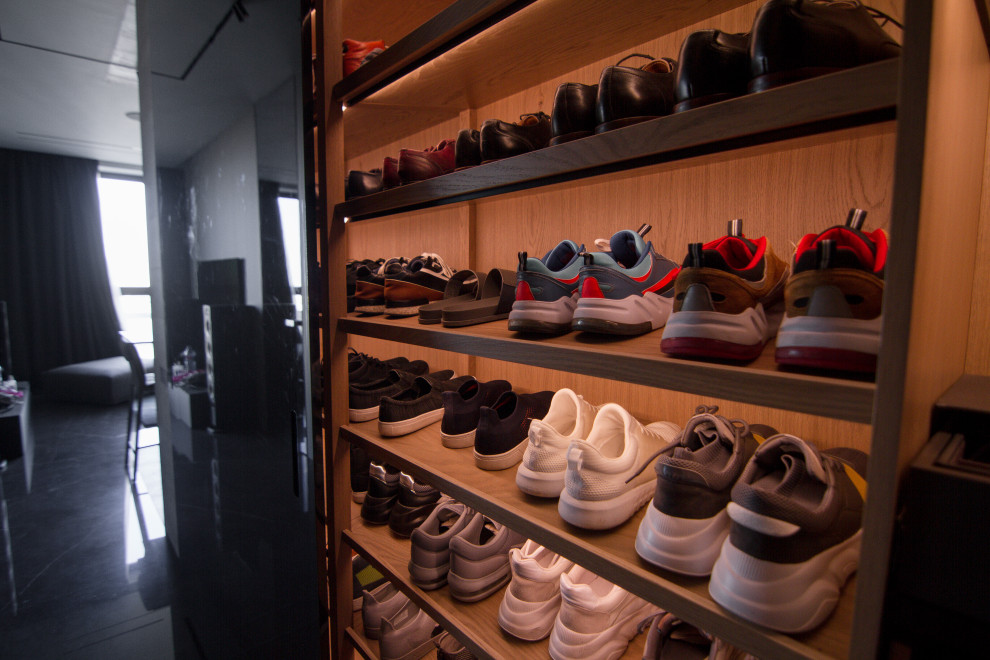 Функциональный шкаф в прихожую