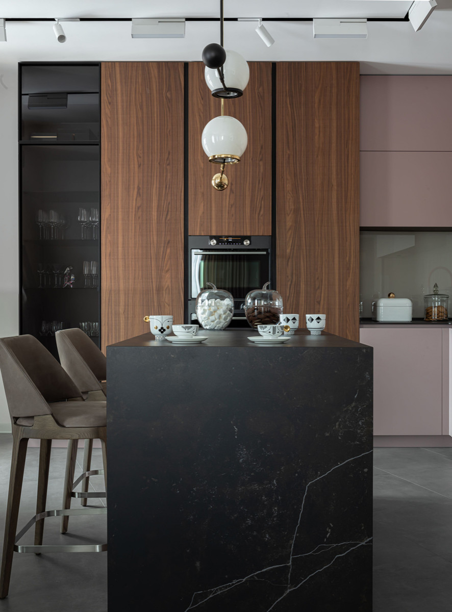 Микки Маус в "Кандинском"