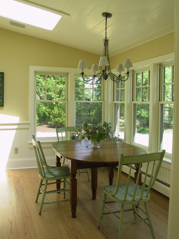This is an example of a country dining room in New York.