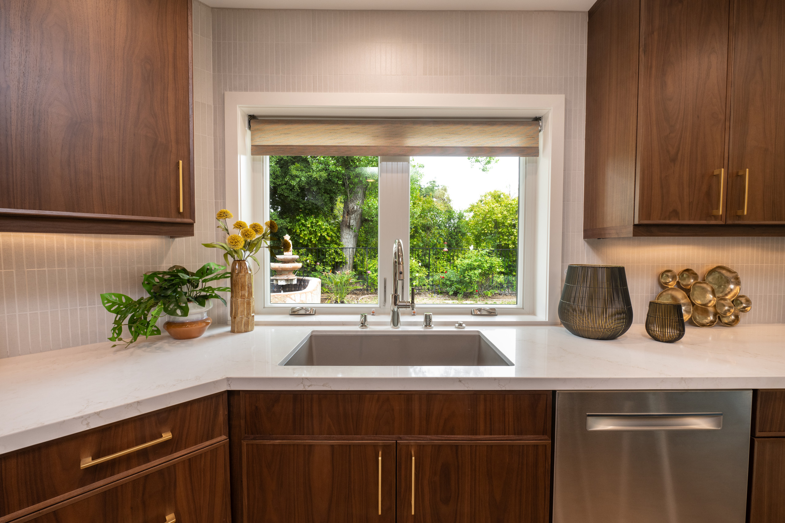 Contemporary Modern Kitchen Revamp