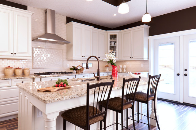 Country Inspired Kitchen Traditional Kitchen Edmonton By