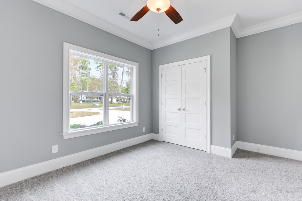 Home design - transitional home design idea