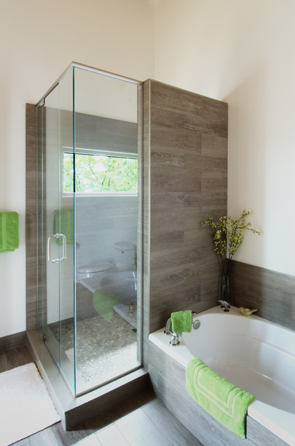Lake Side rustic-bathroom
