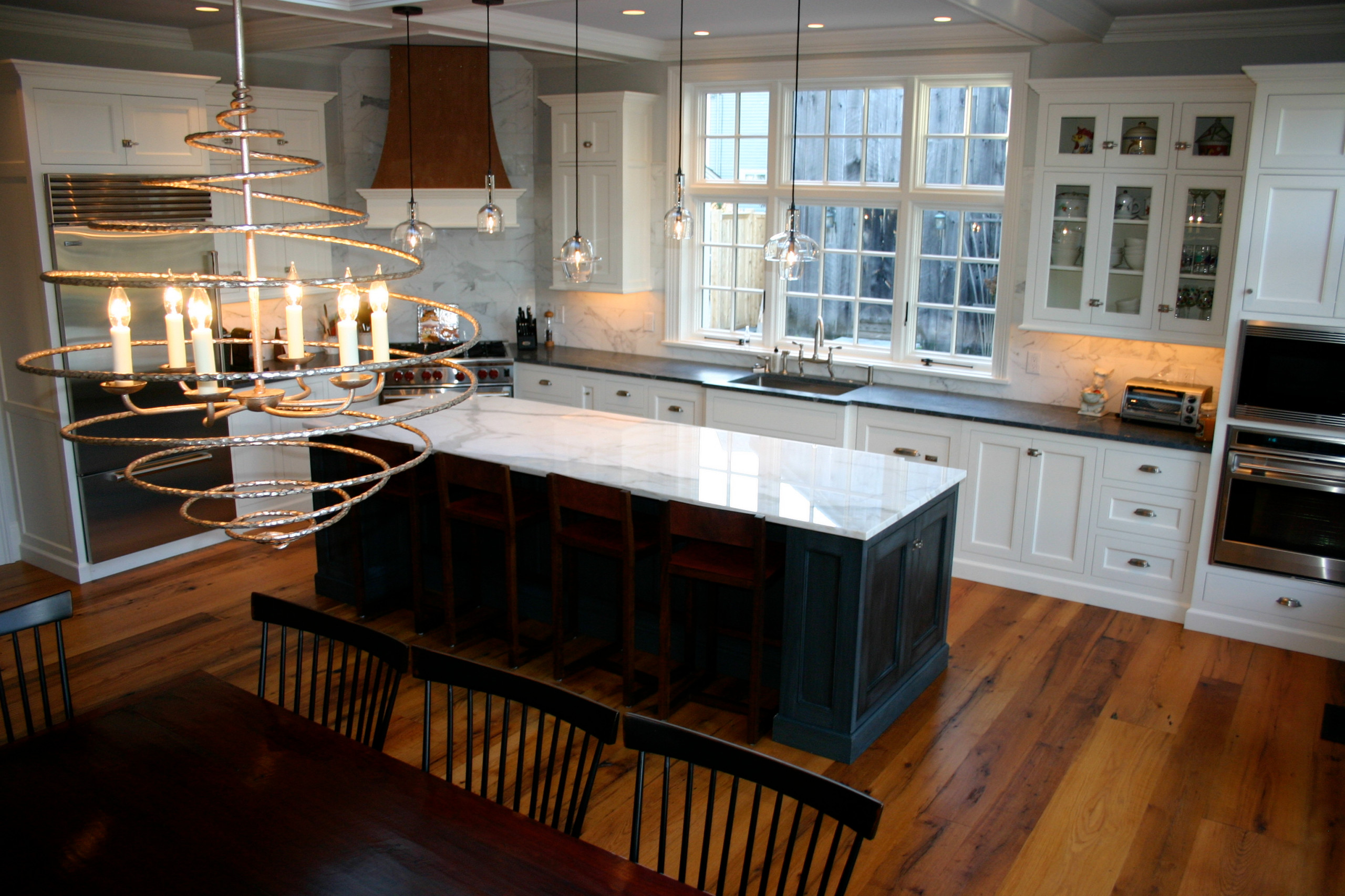 Kitchen Addition to a Historic Federal Home