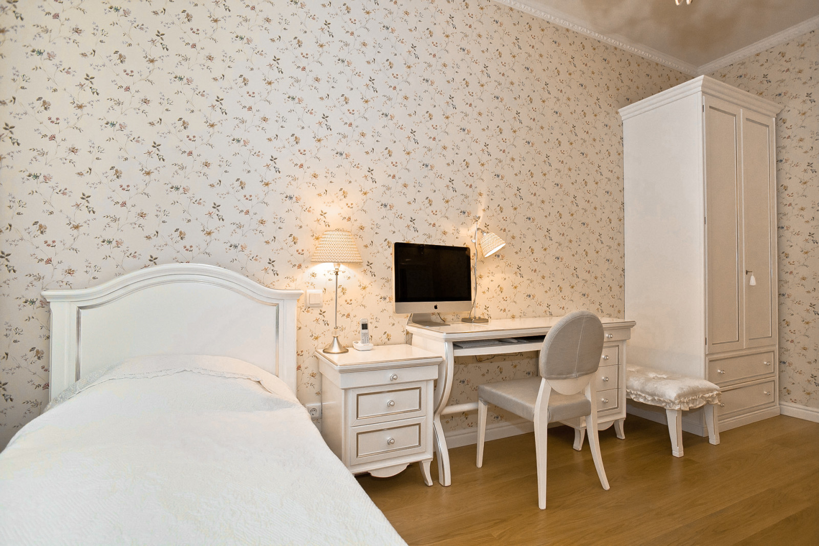 Минимализм в теплый тонах. Квартира. ЖК "Residence" . Санкт-Петербург