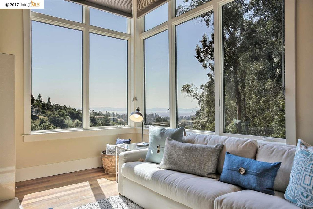 Contemporary Craftsman