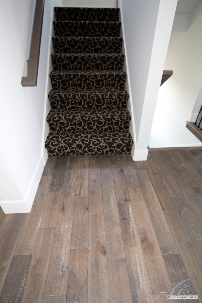 Home design - transitional home design idea