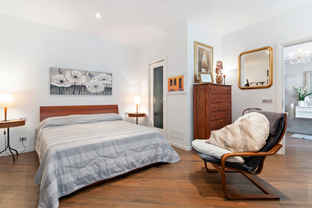 La camera da letto tra classico e moderno trendy-sovevaerelse