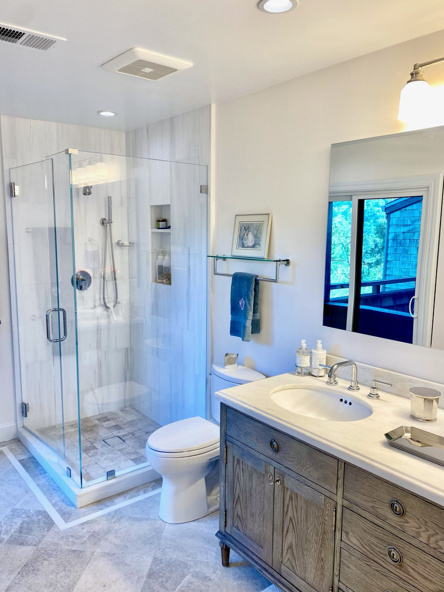 El Condor Court Bath