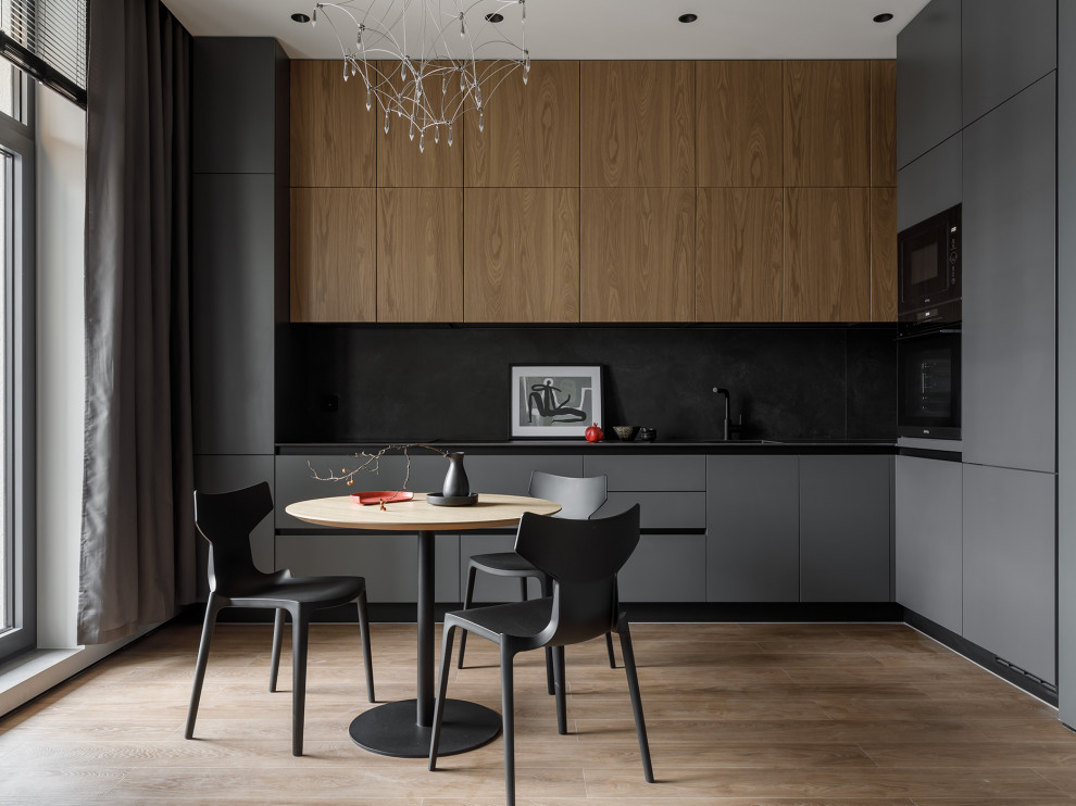 Реализованная квартира под сдачу в темных тонах в ЖК Притяжение