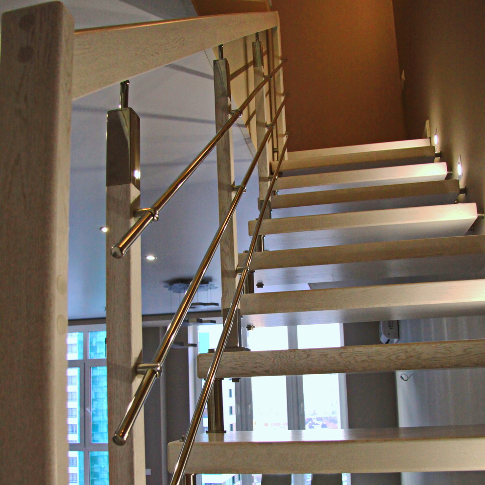 Челюскинцев 101