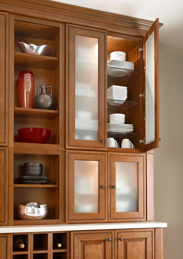 Kitchen - transitional kitchen idea