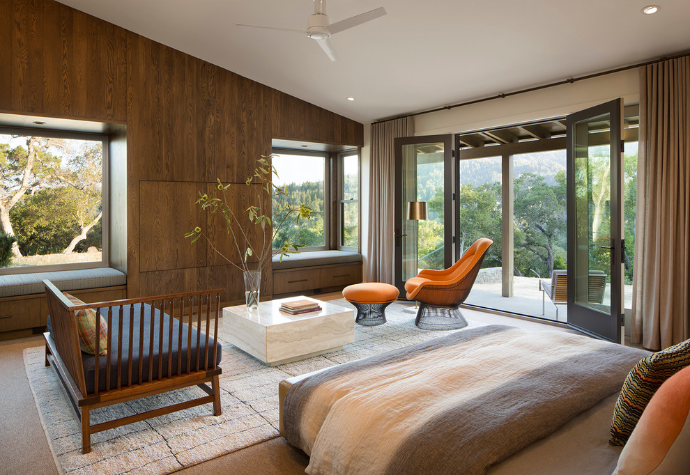Photo of a contemporary master bedroom in San Francisco.