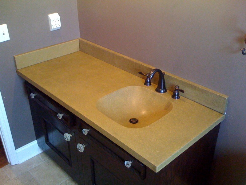 Concrete Counter with Intergrated Concrete Sink