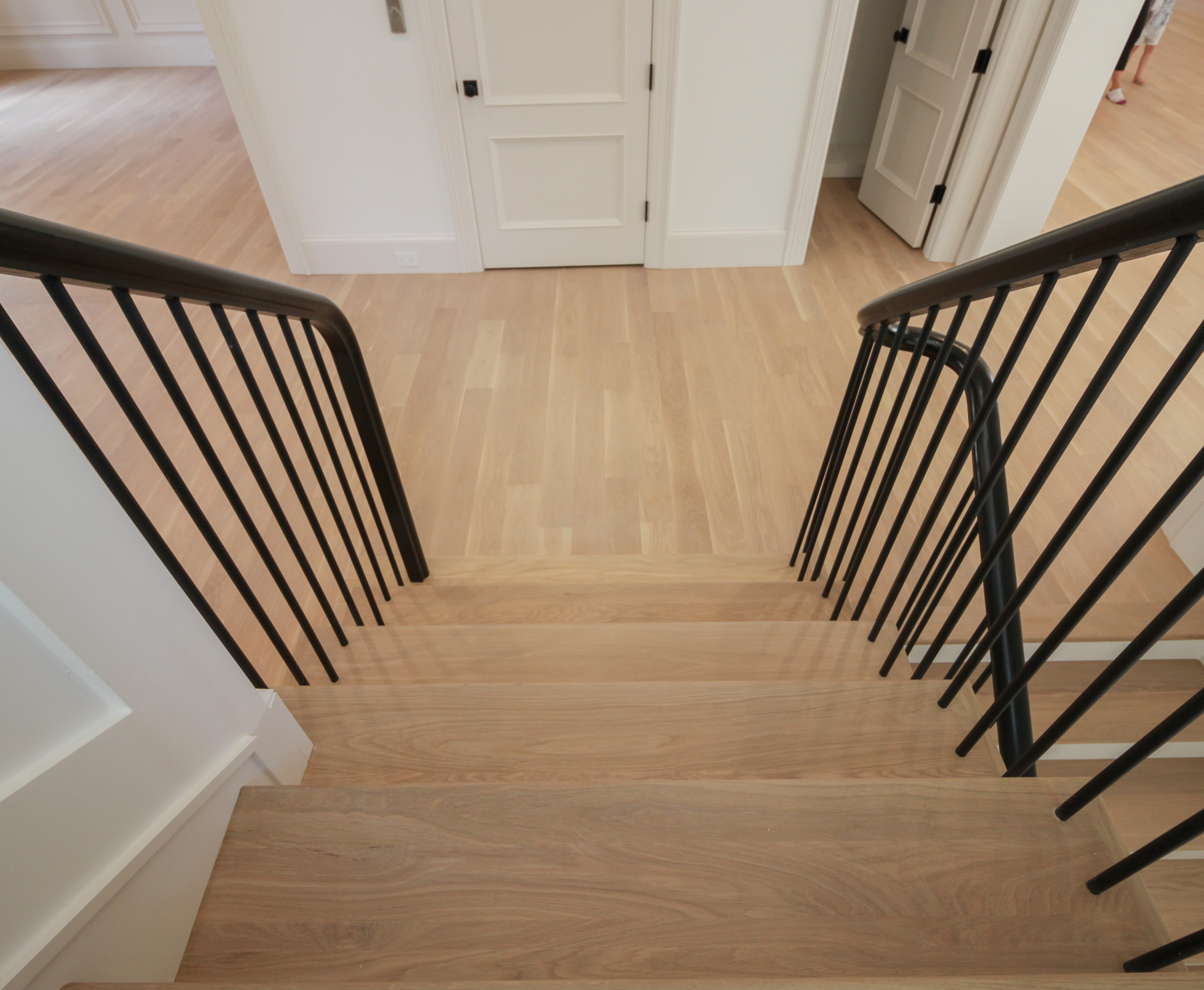 88_Clean & Modern Staircase, Arlington VA 22207
