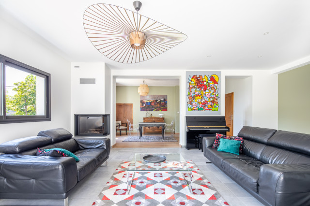 Extension et sur&eacute;l&eacute;vation contemporary-living-room