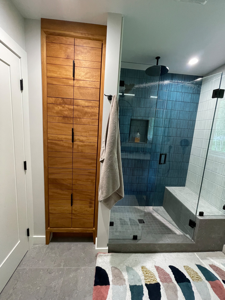 Stunning Guest Bath