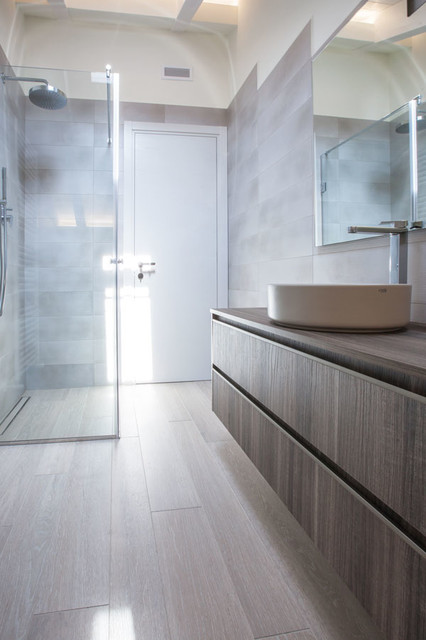 Casa elegante e contemporanea | 130 mq contemporary-bathroom
