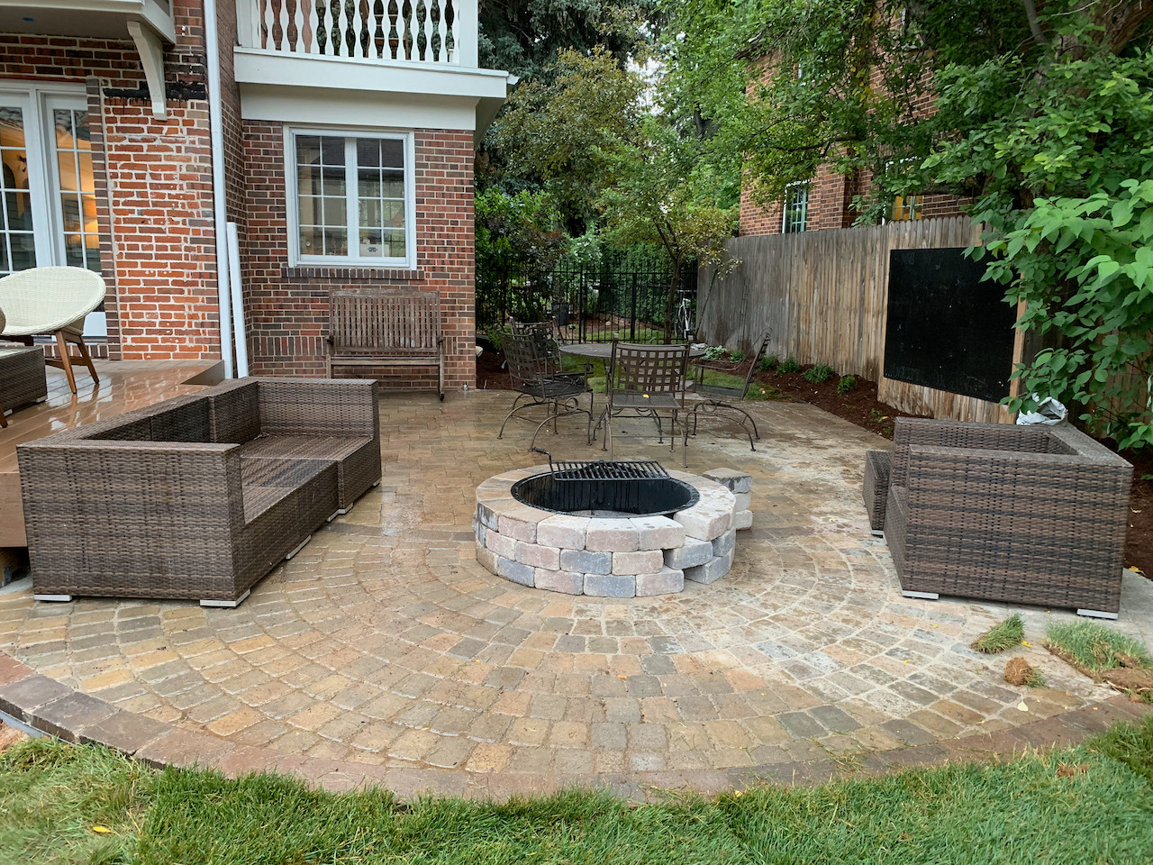 Outdoor Entertaining