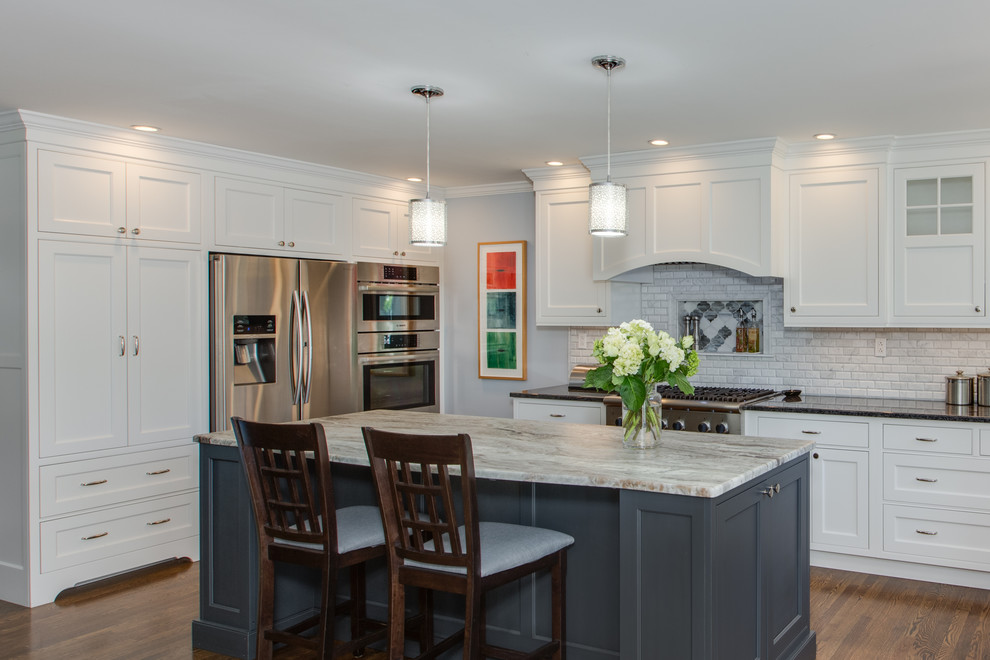 Kitchen - transitional kitchen idea in Boston