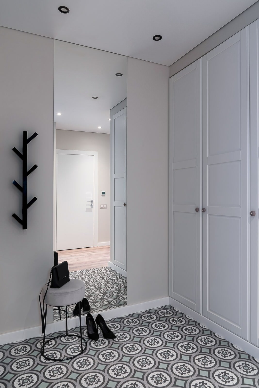 Квартира для молодой девушки