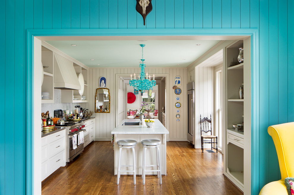 Inspiration for an eclectic kitchen remodel in Houston