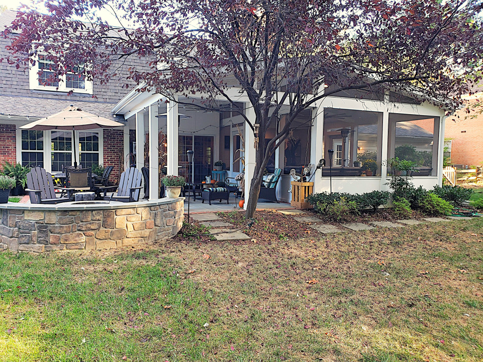 Screened Deck and Stone Patio