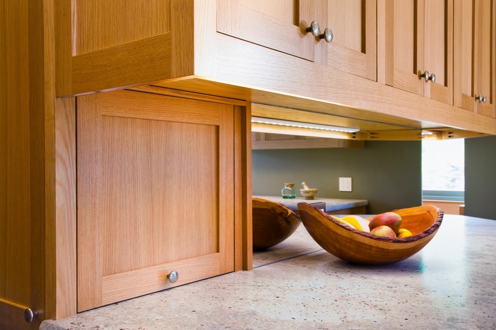 Incorporating Technology In A Traditional Kitchen Remodel