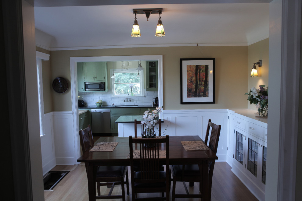 This is an example of a dining room in Seattle.
