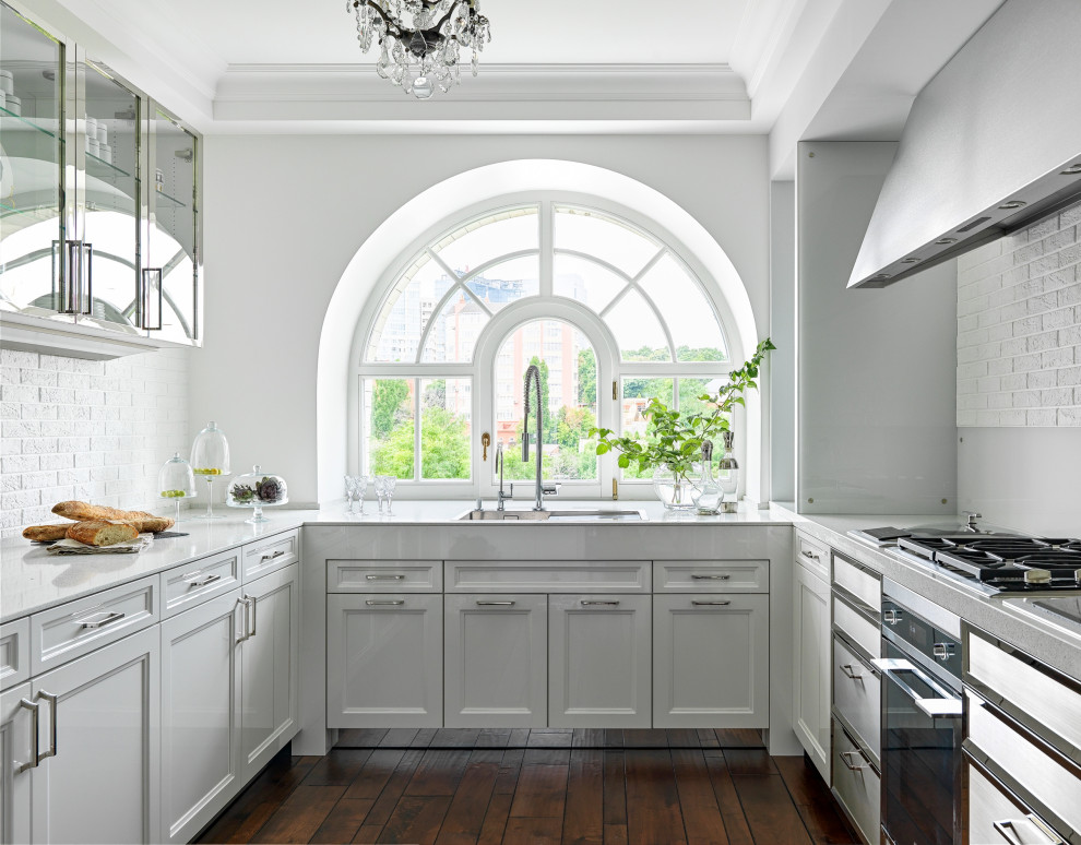 Inspiration for a transitional kitchen remodel in Moscow