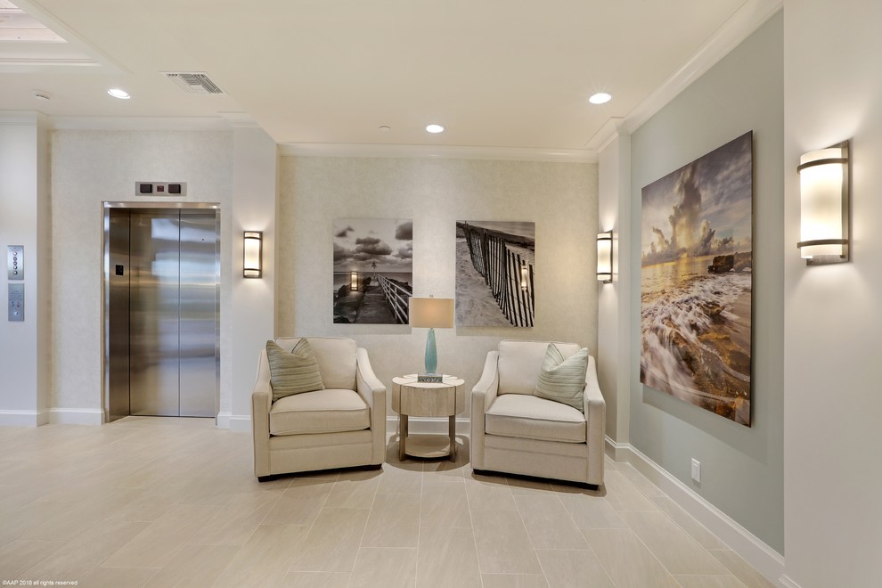 Entryway - transitional entryway idea