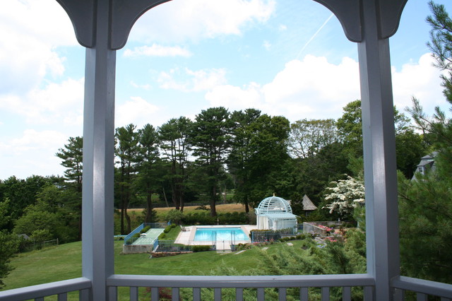Poolside Pergola klassisch-patio